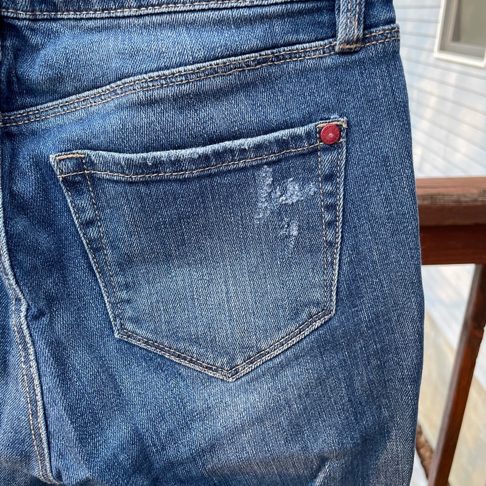 Bullhead Ripped Skinny Jeans - Picture 7 of 8